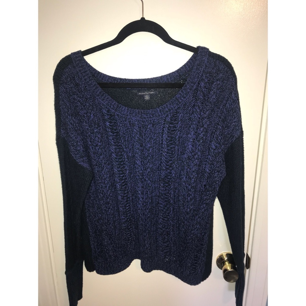 American Eagle Outfitters Navy Blue Crewneck Sweater, size Large